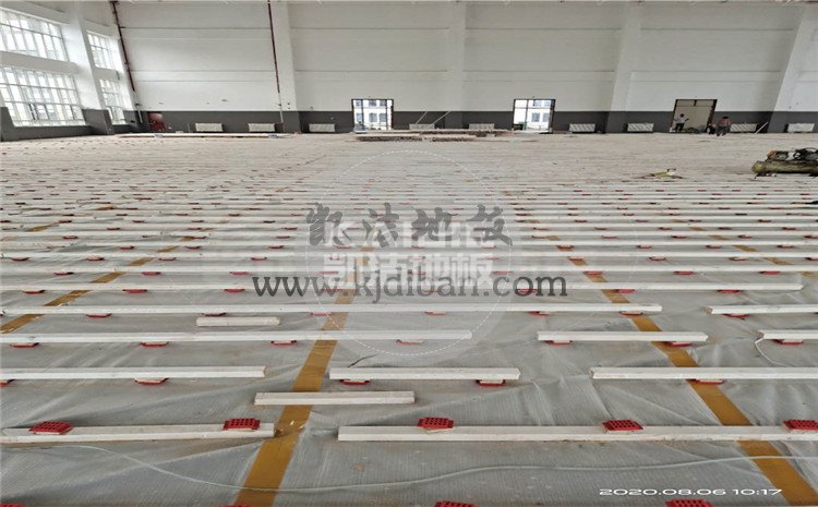 徐州黃集機(jī)場(chǎng)體育館木地板項(xiàng)目-凱潔籃球木地板廠家