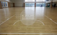 學(xué)校籃球館運(yùn)動木地板龍骨結(jié)構(gòu)-凱潔地板