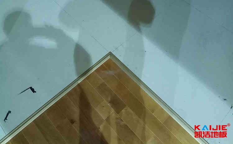 常用的籃球木地板價(jià)格表