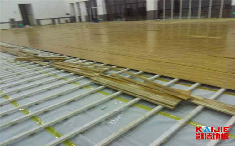 專業(yè)運動實木地板施工技術(shù)